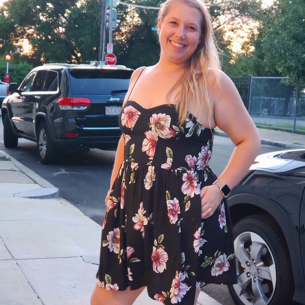 Meet your Posher, Lauren